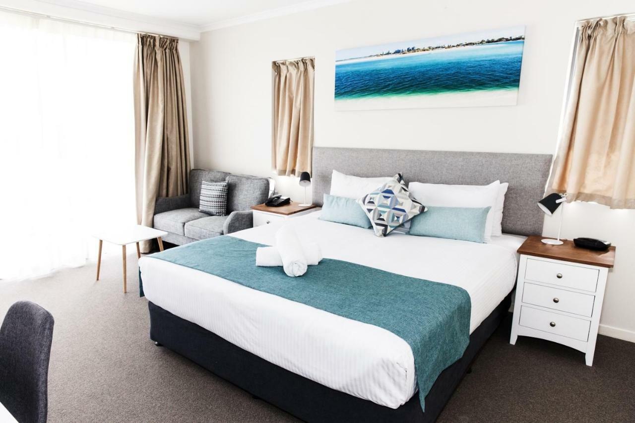 Ocean Views Resort Caloundra Buitenkant foto