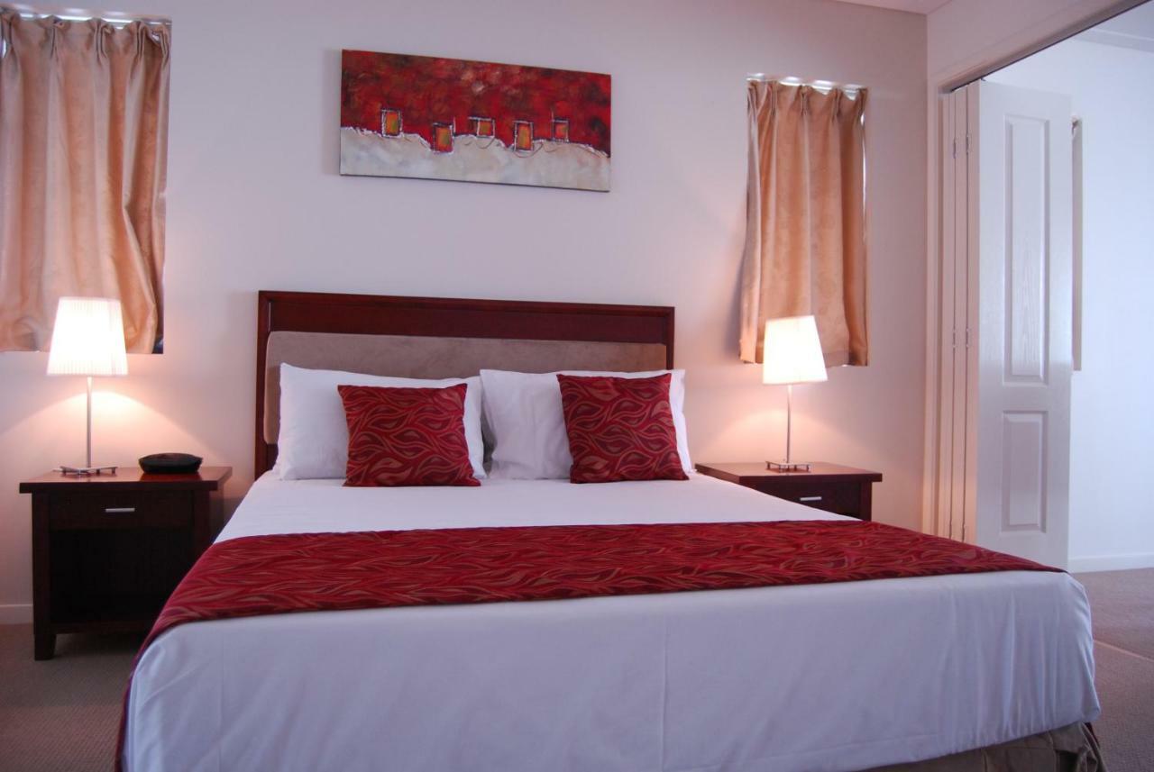 Ocean Views Resort Caloundra Buitenkant foto