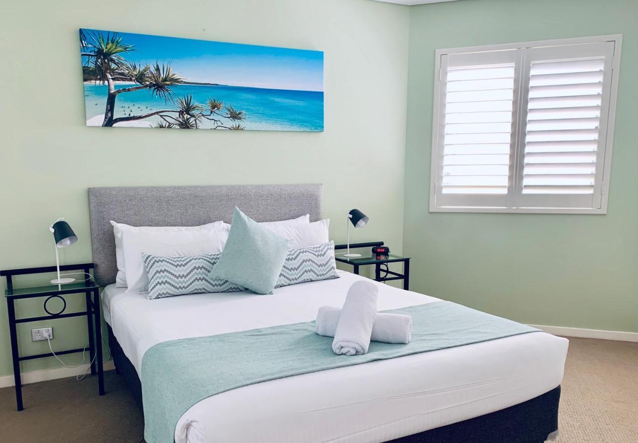 Ocean Views Resort Caloundra Buitenkant foto