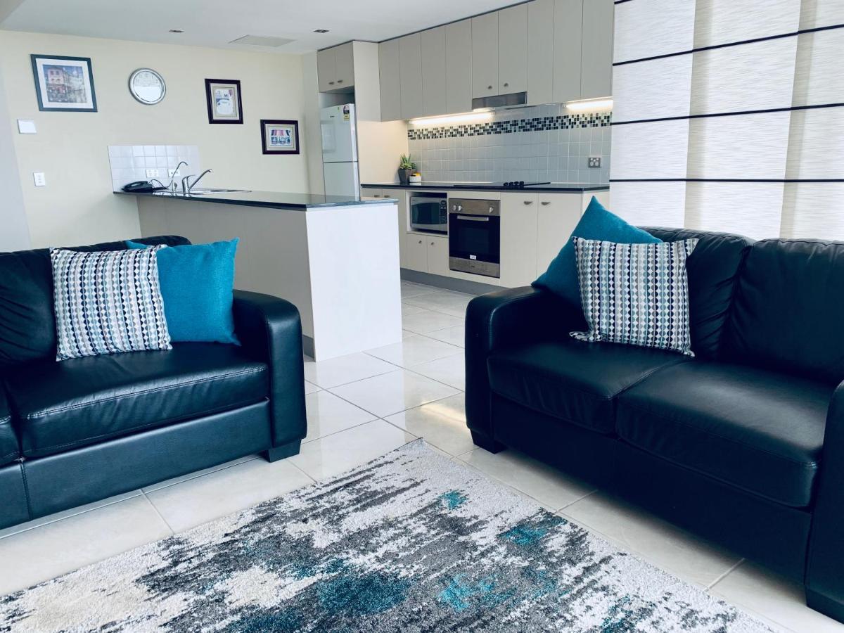 Ocean Views Resort Caloundra Buitenkant foto